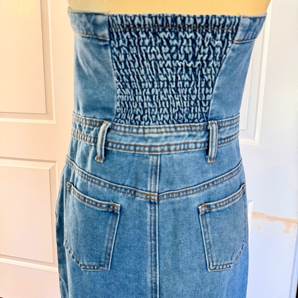 Sincerely Jules Denim Strapless Midi Dress Back Slit Size Medium NWT - Picture 7 of 13